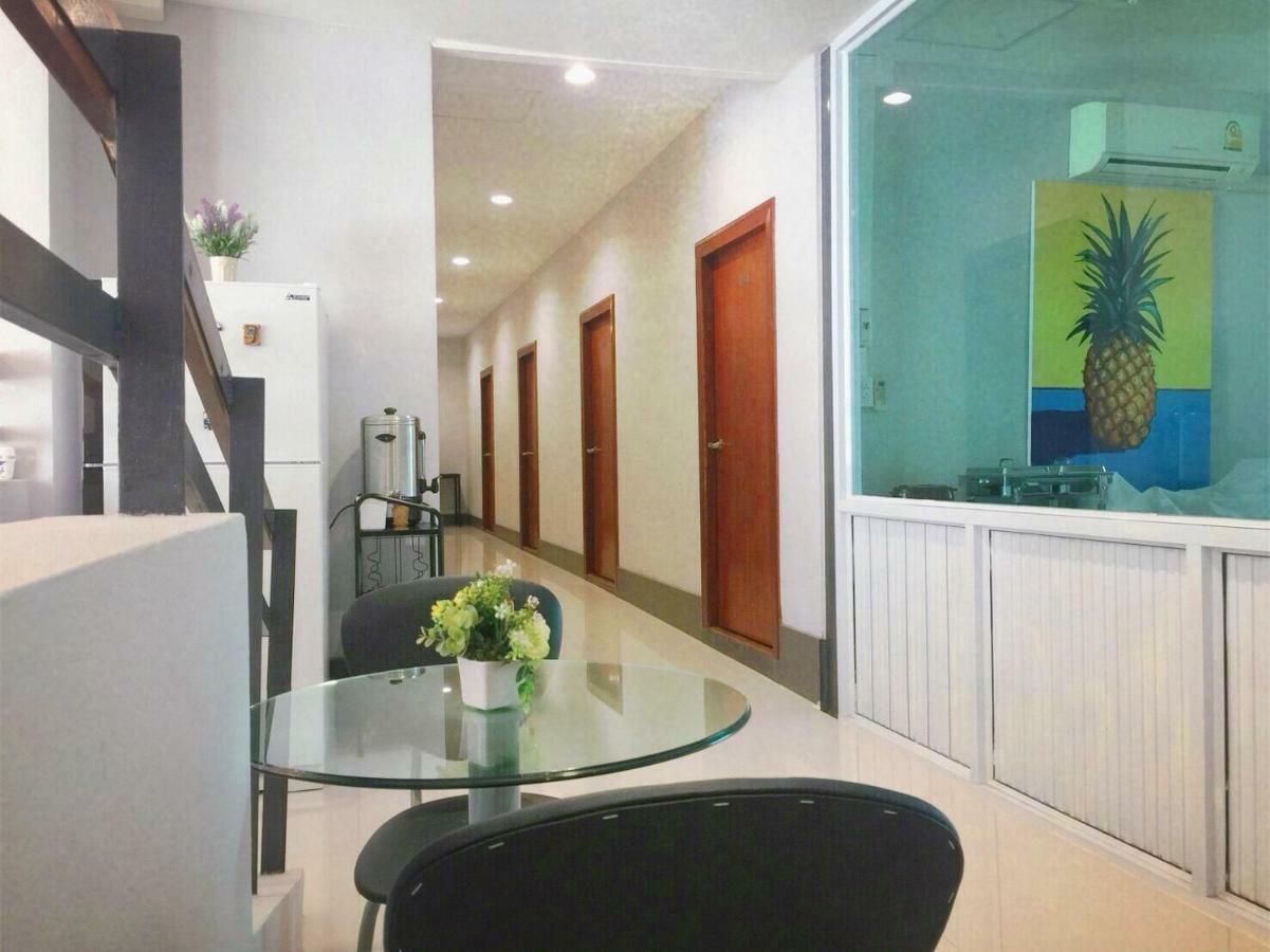 S'Prima Hostel Phitszanulok Kültér fotó