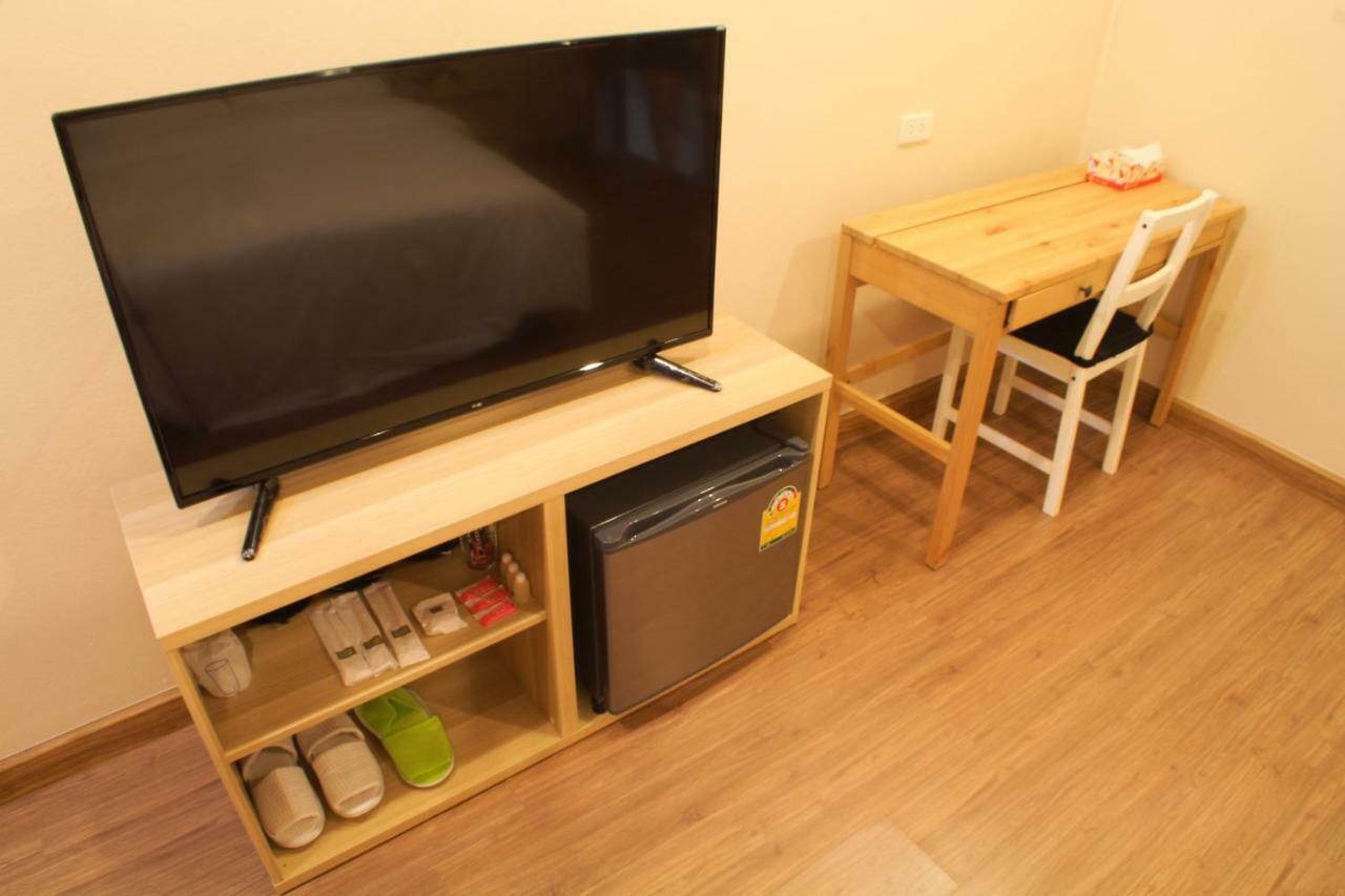 S'Prima Hostel Phitszanulok Kültér fotó