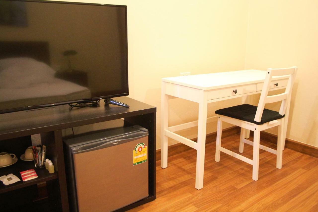 S'Prima Hostel Phitszanulok Kültér fotó